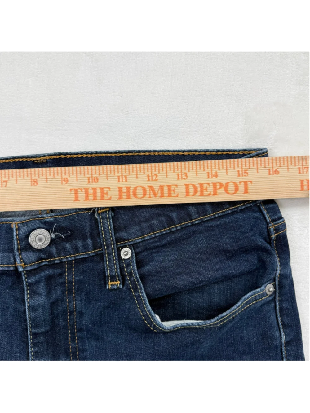 Men's Levi's 512 33x32 Slim Taper Dark Wash Blue Jeans